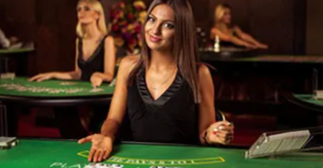 Live Casino Online 2025: The Thrill of Playing Baccarat, Roulette, and Blackjack from Home